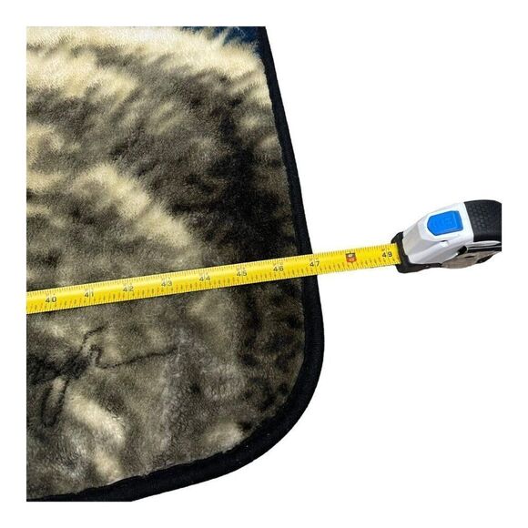 James Meger Wolf Fleece Throw Blanket Northwest Company Southwest Style READ - Picture 5 of 7